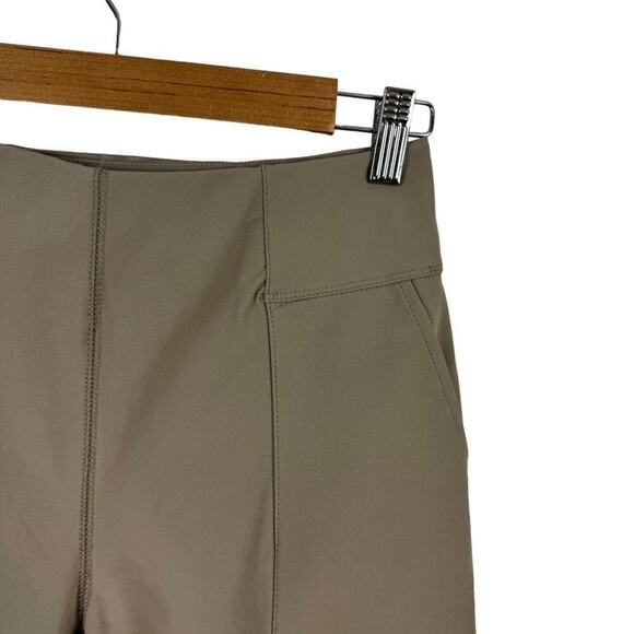 NEW FABLETICS Hybrid Cargo Pants Women's Small Smoke Tan Nylon Pockets Leggings - Picture 7 of 16
